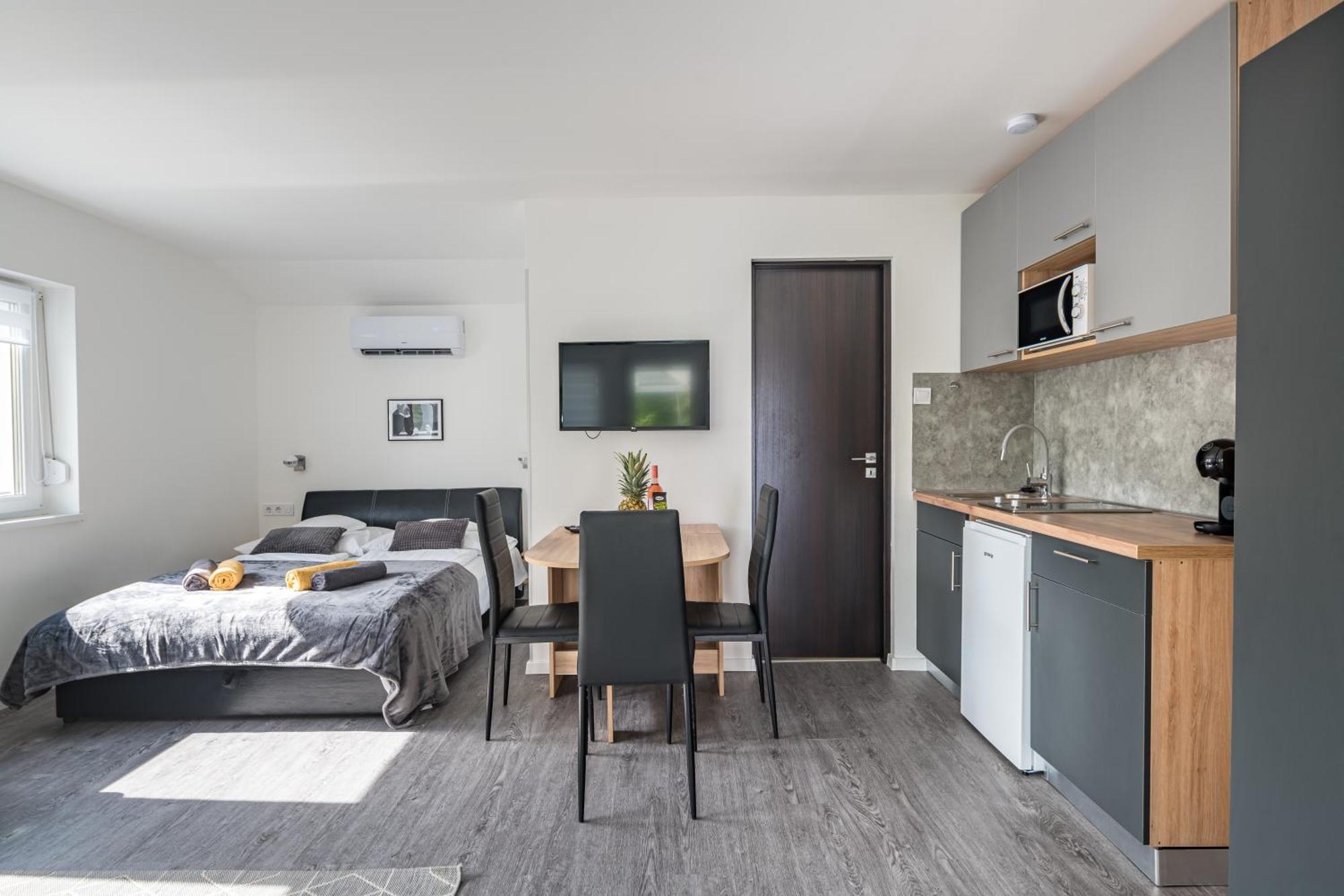 Balatonic Lemon Apartmanhaz Siófok Exteriér fotografie