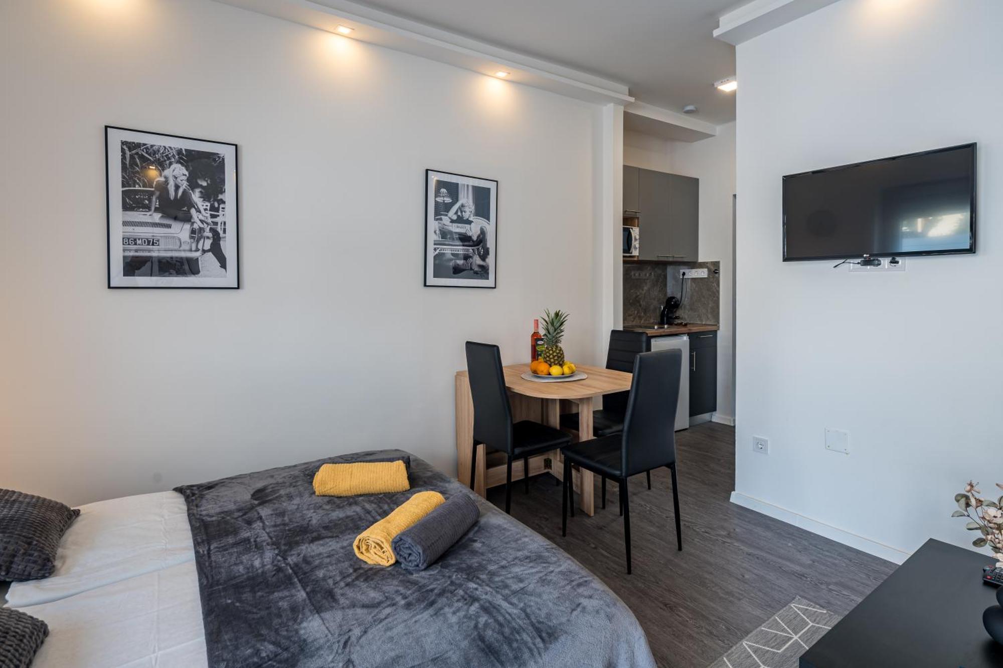 Balatonic Lemon Apartmanhaz Siófok Exteriér fotografie