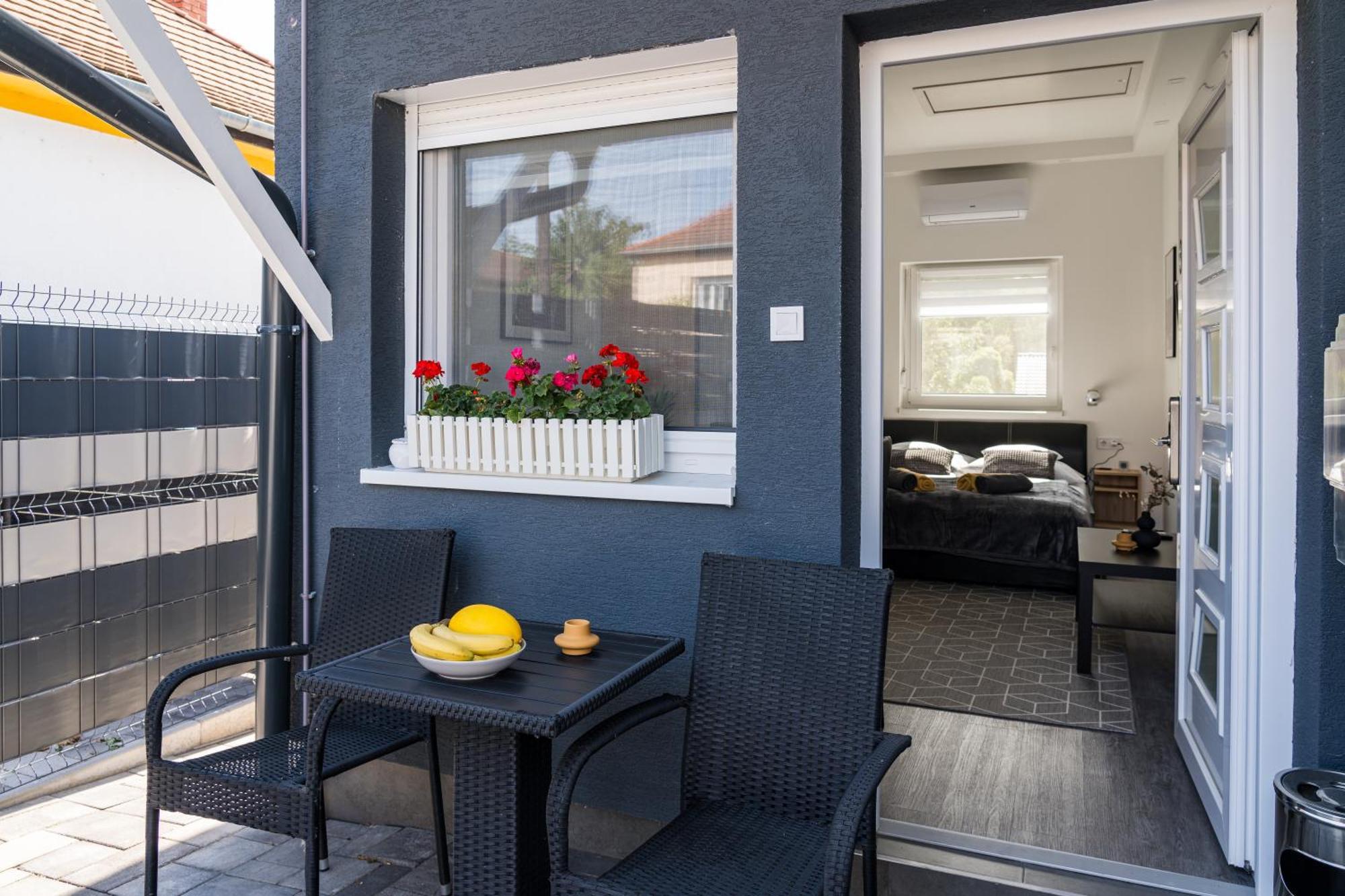 Balatonic Lemon Apartmanhaz Siófok Exteriér fotografie