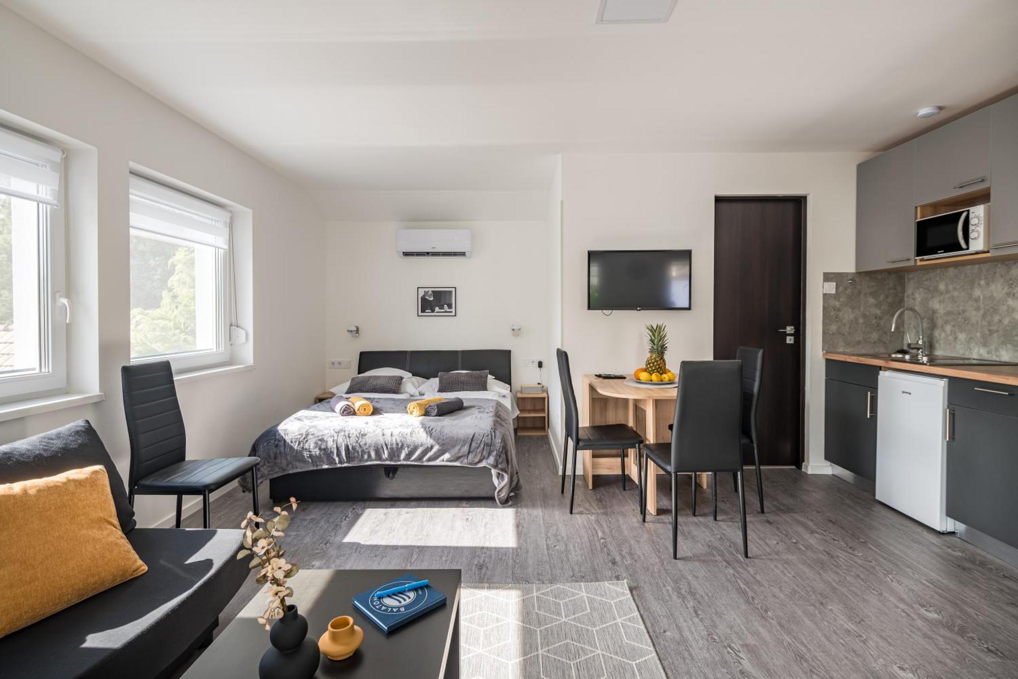 Balatonic Lemon Apartmanhaz Siófok Exteriér fotografie