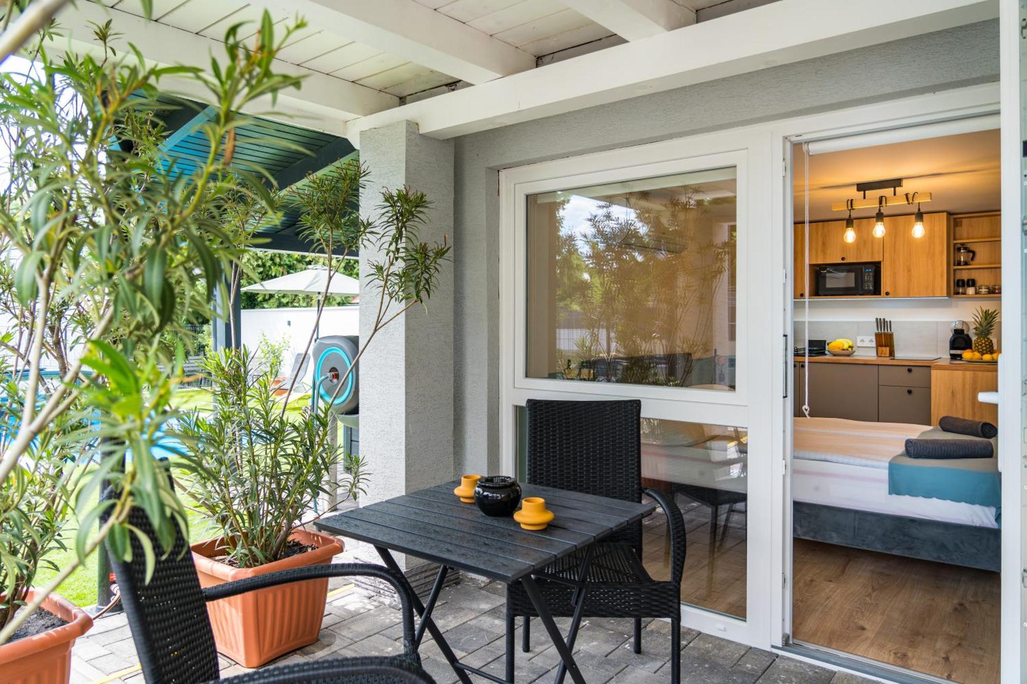 Balatonic Lemon Apartmanhaz Siófok Exteriér fotografie