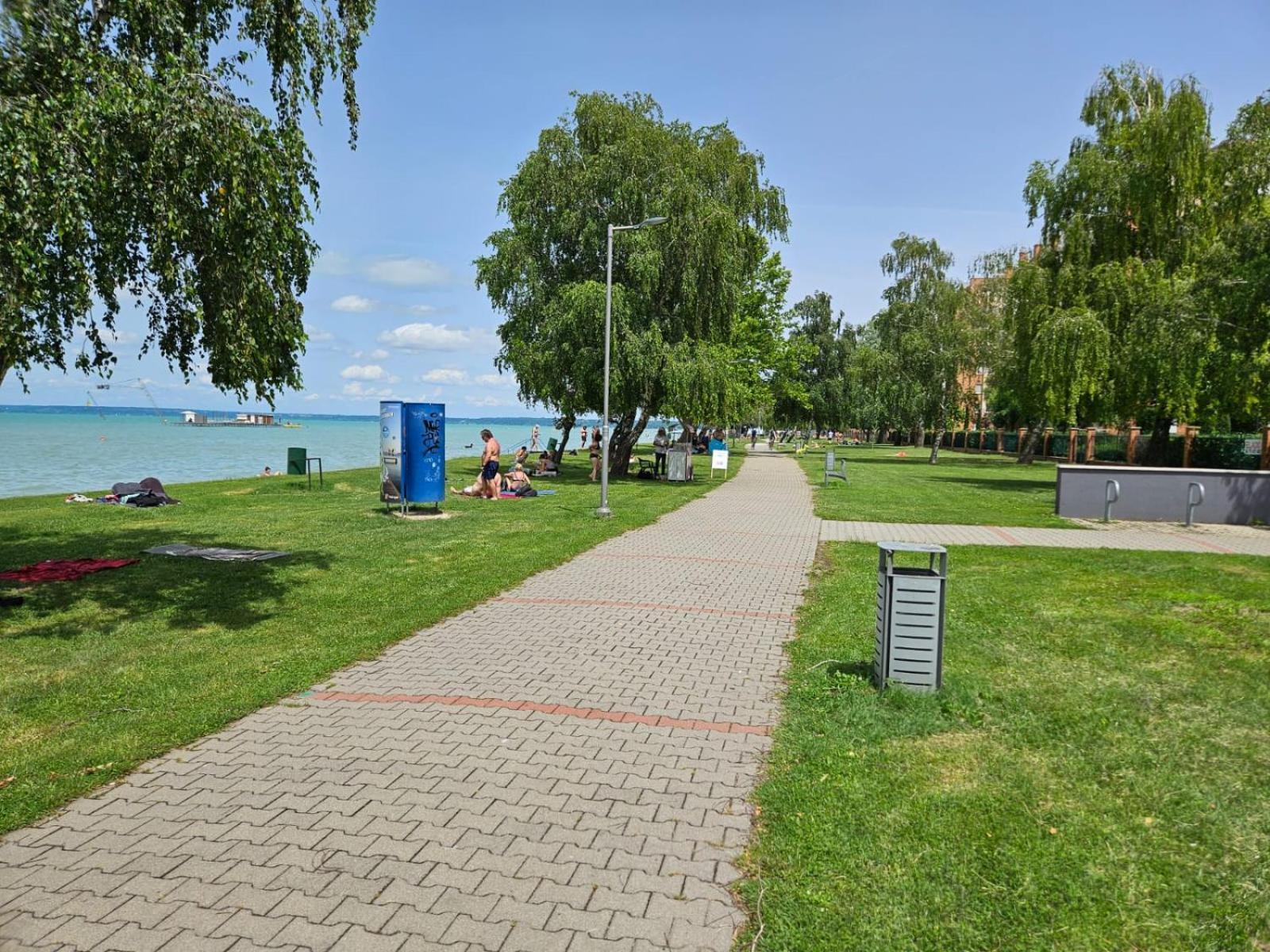 Balatonic Lemon Apartmanhaz Siófok Exteriér fotografie